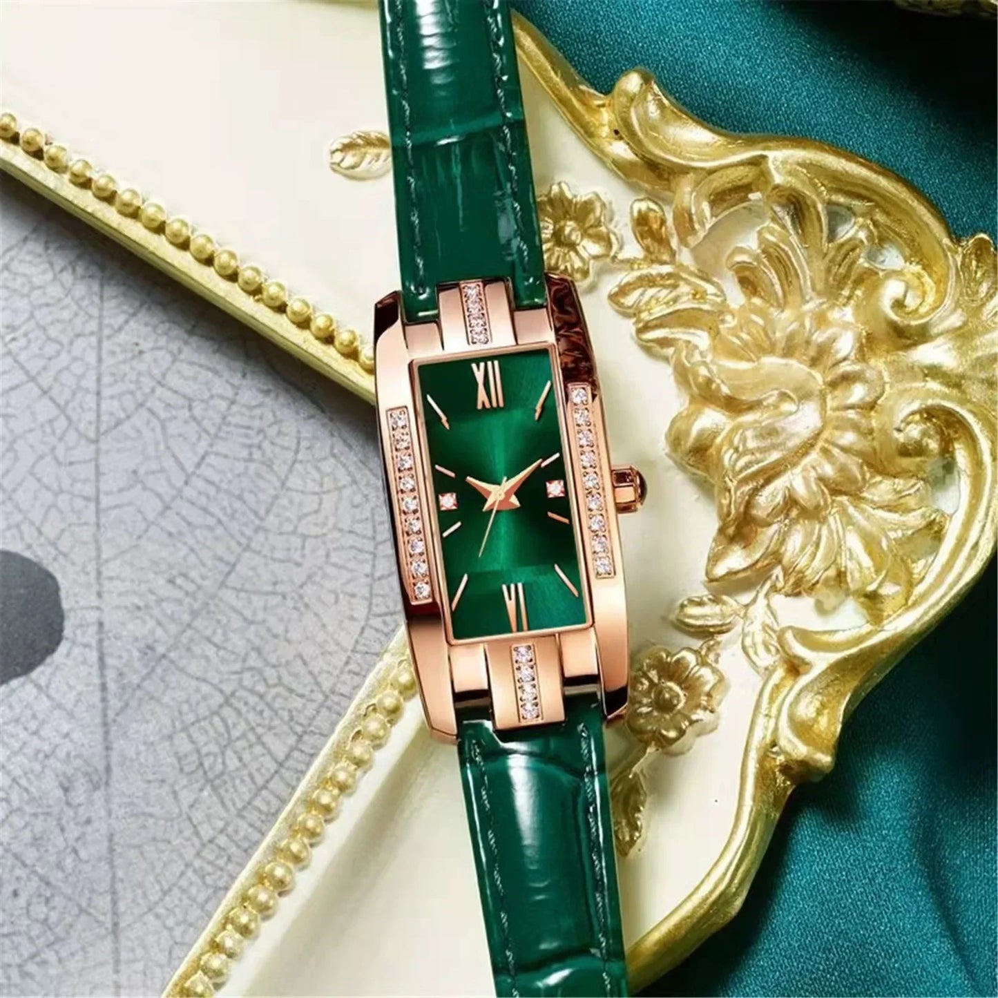 high quality classic  women's wear clock luxury style